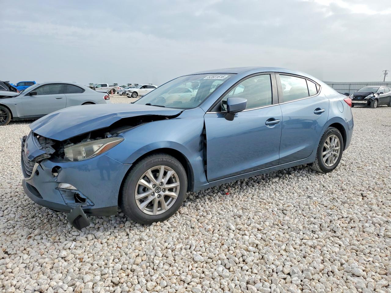 Salvage Mazda 3 Image