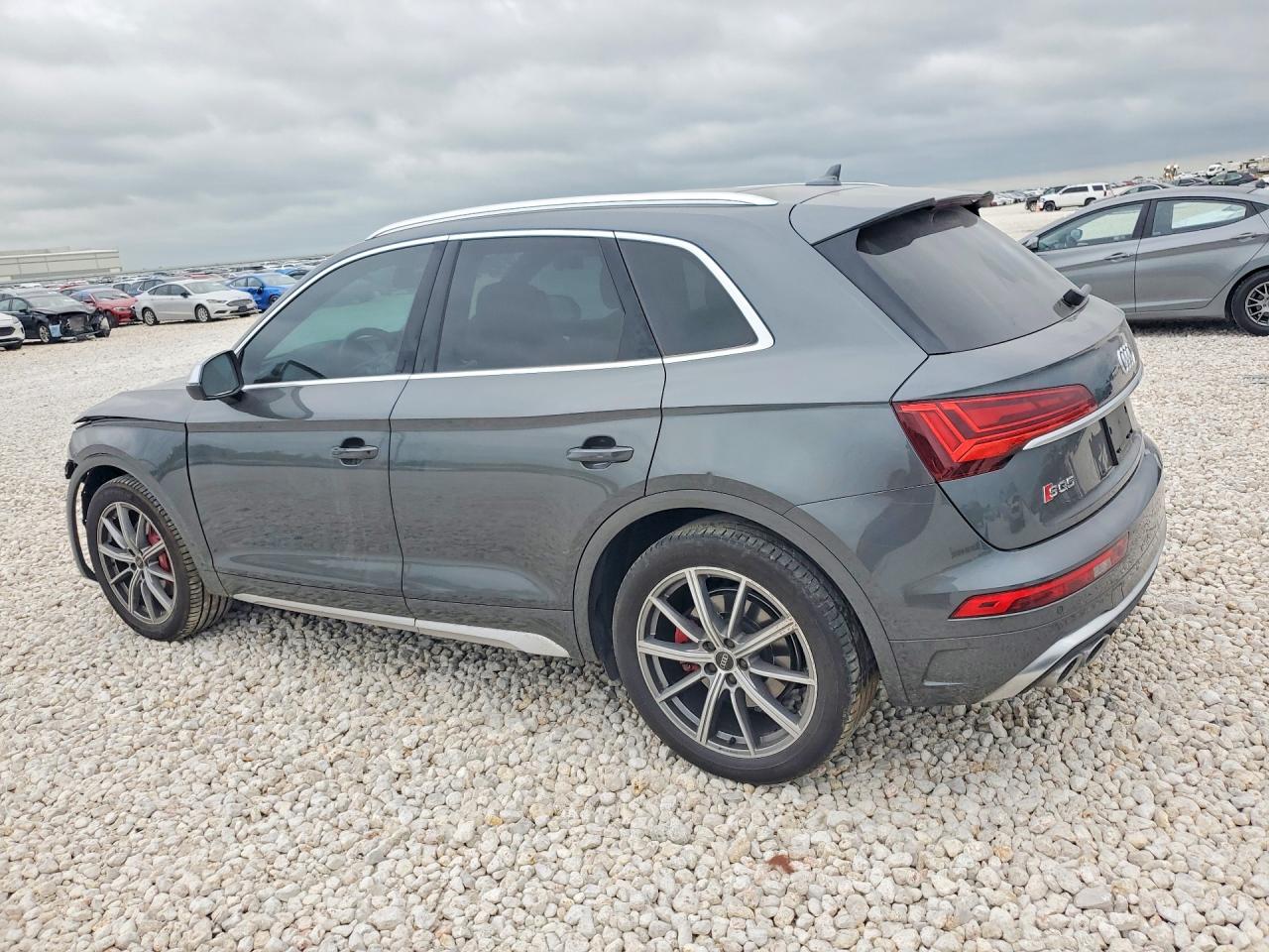 Audi Sq Premium Plus