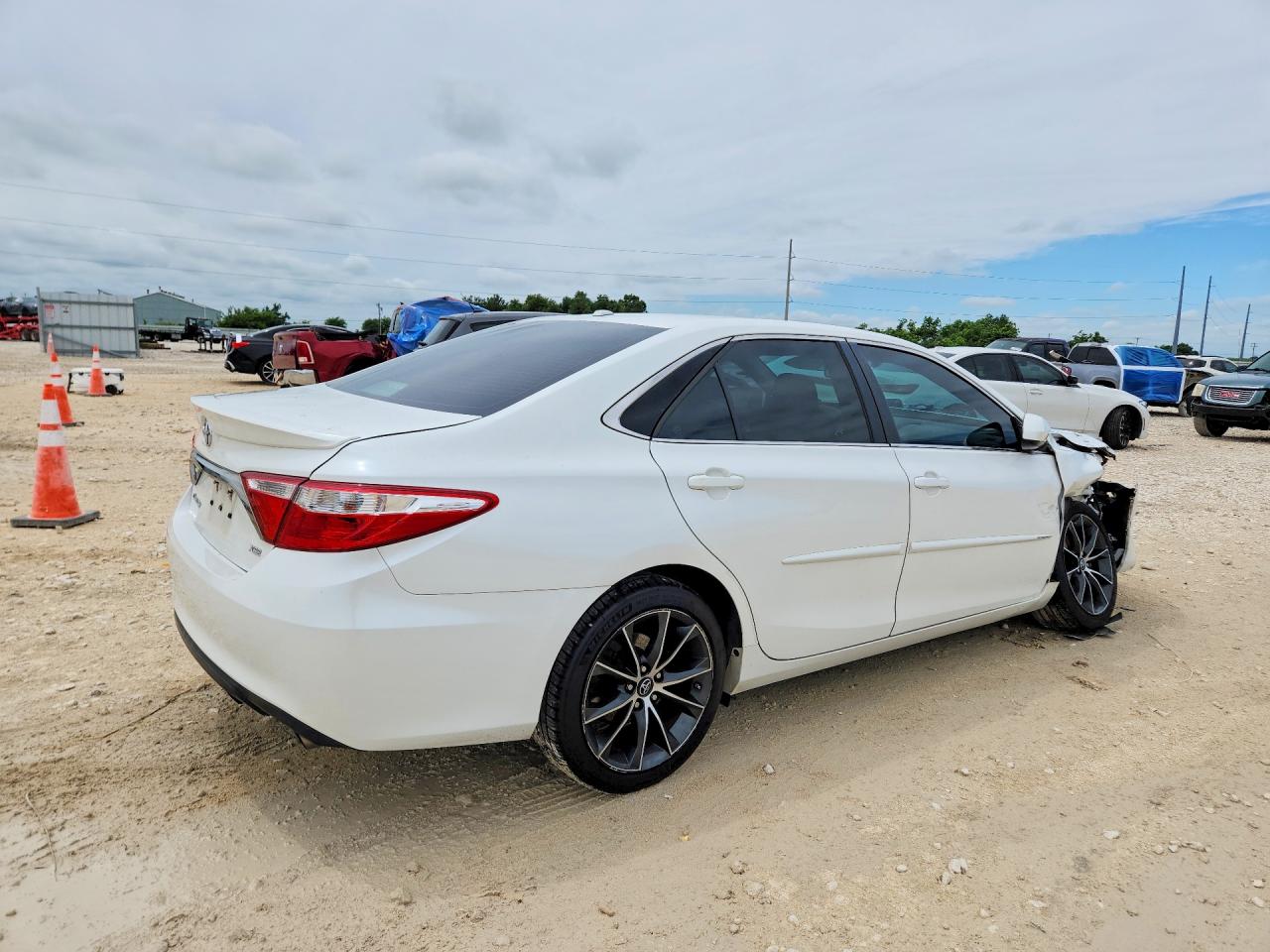 Toyota Camry Xse