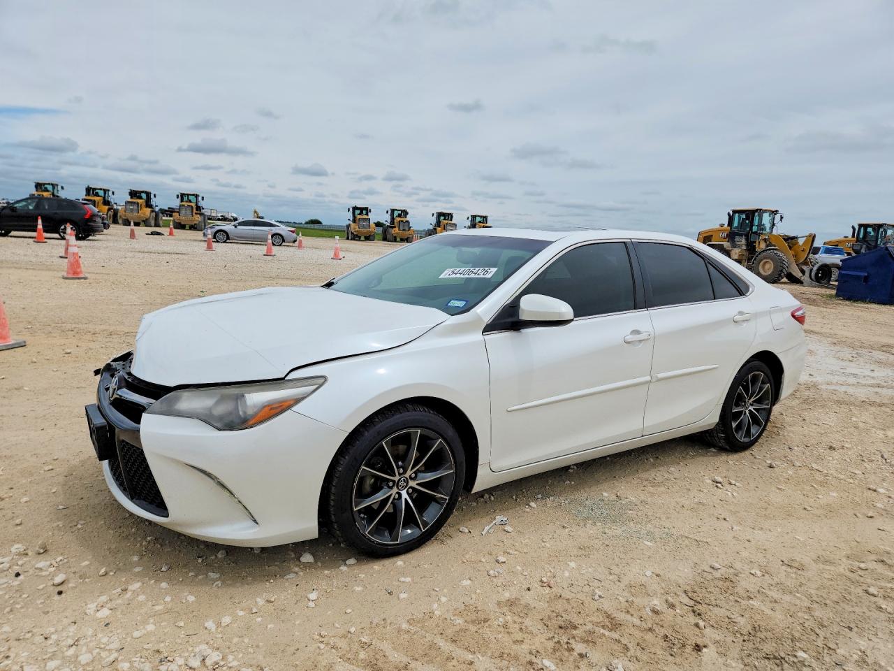 Salvage Toyota Camry Image