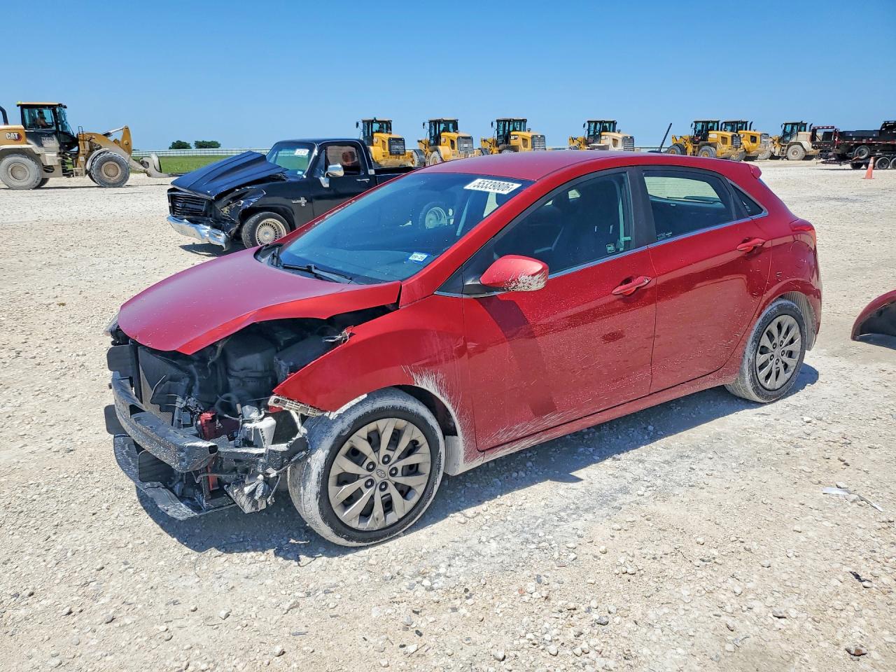 Salvage Hyundai ELANTRA Image