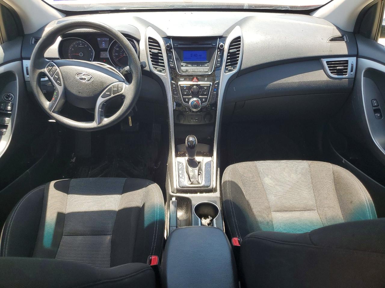 Hyundai ELANTRA Base