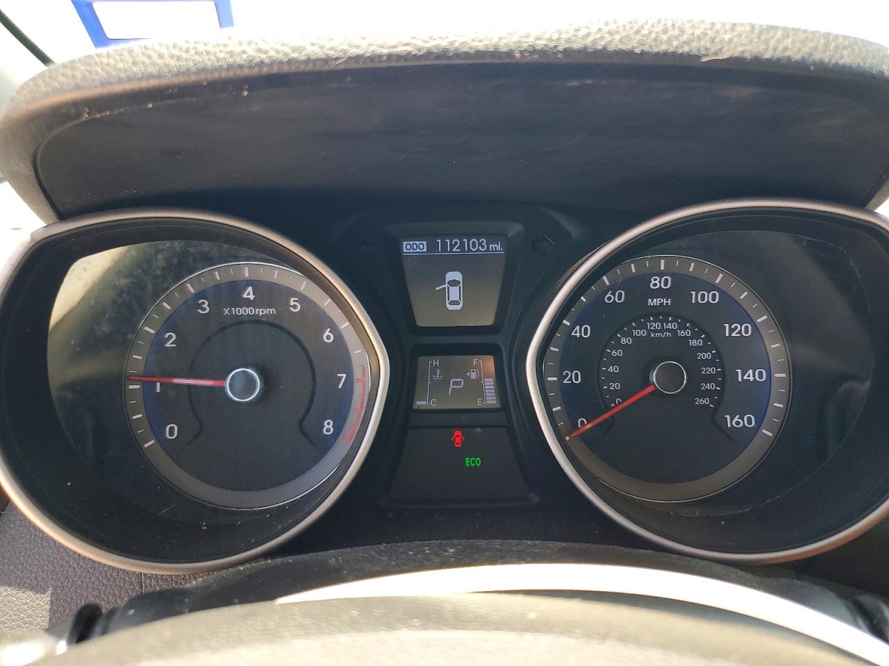 Hyundai ELANTRA Base