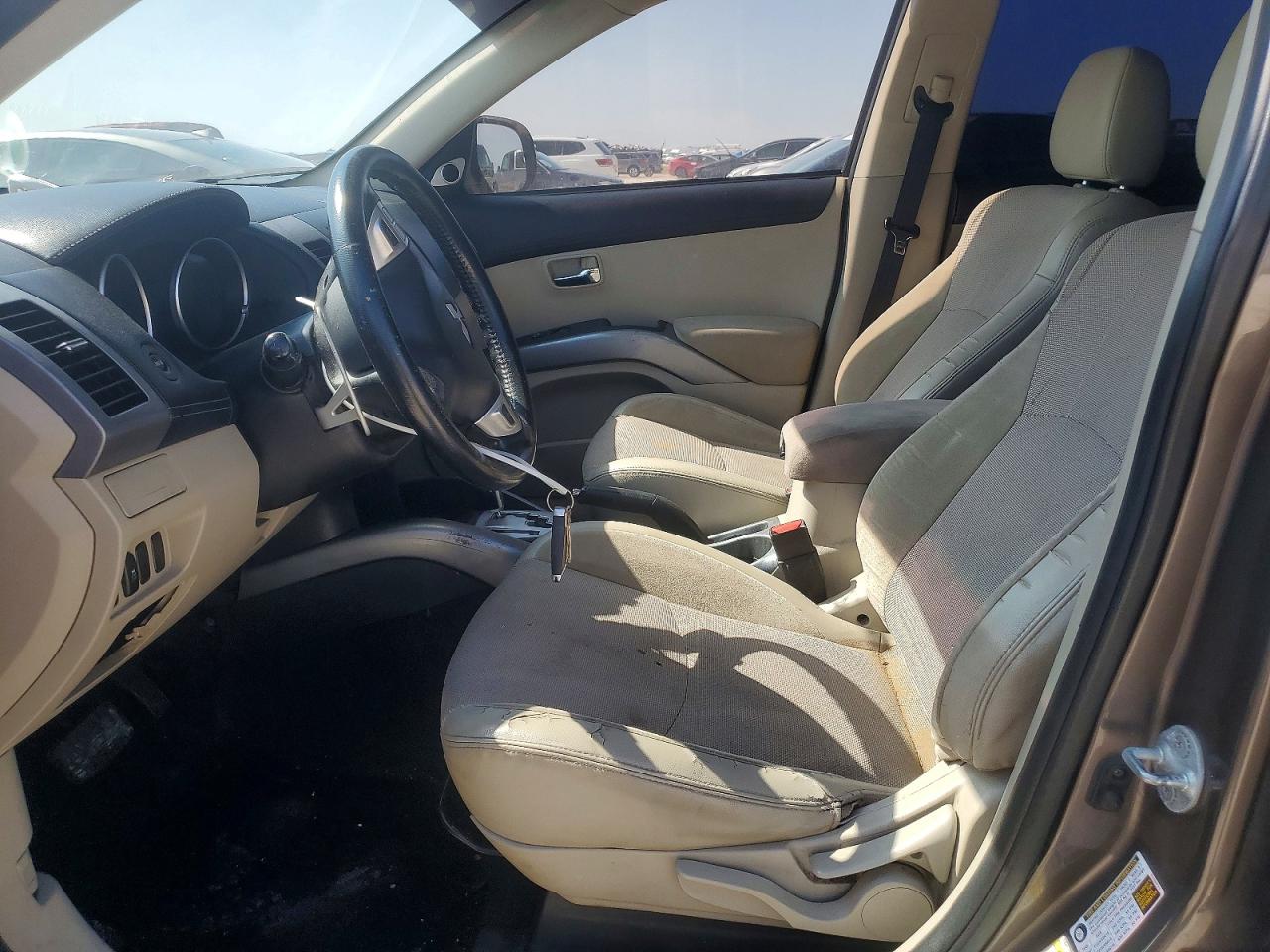 Mitsubishi Outlander Se