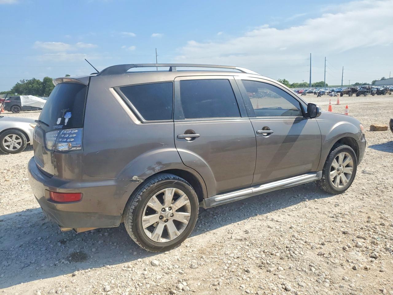 Mitsubishi Outlander Se