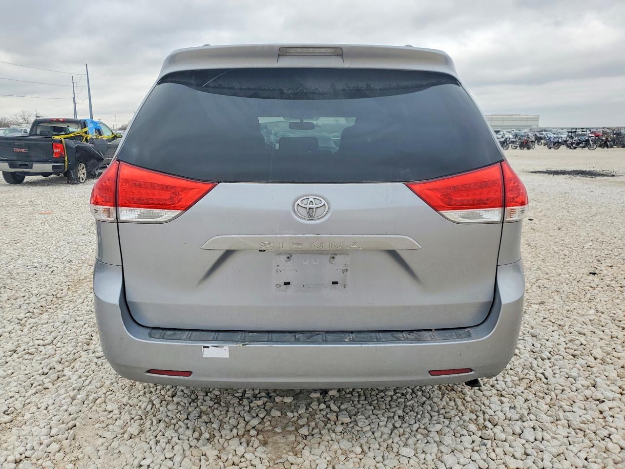 Toyota Sienna Xle