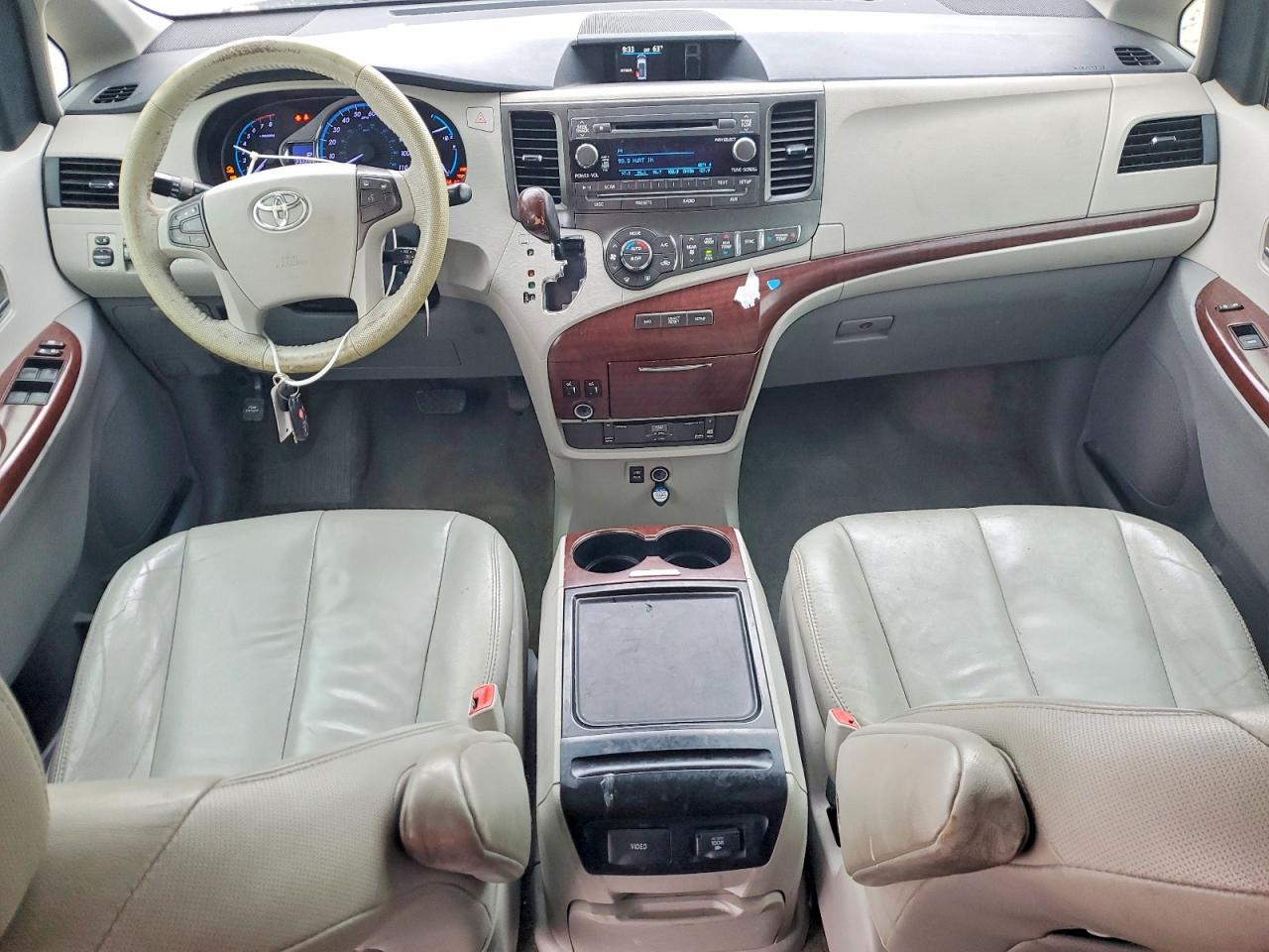 Toyota Sienna Xle