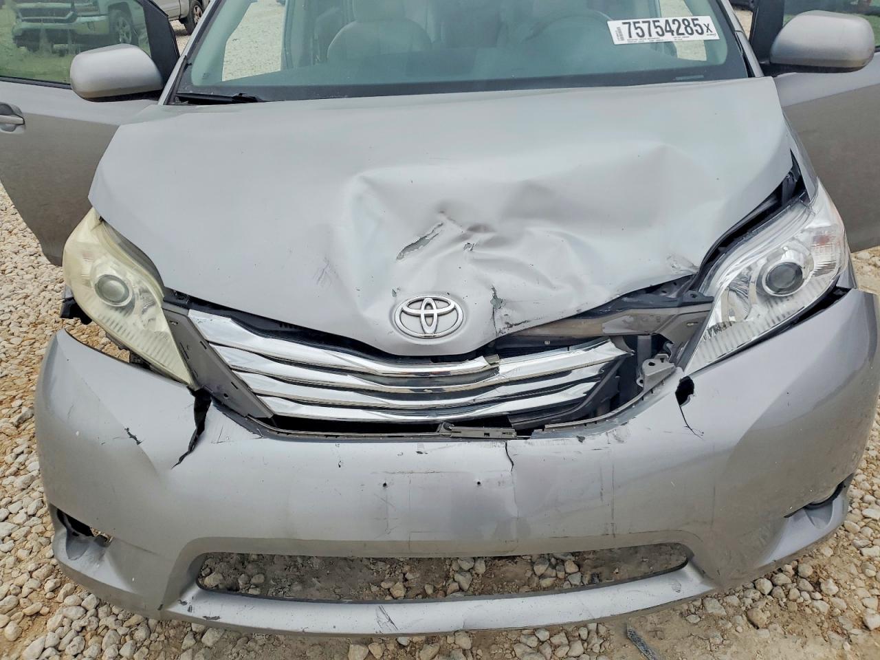 Toyota Sienna Xle