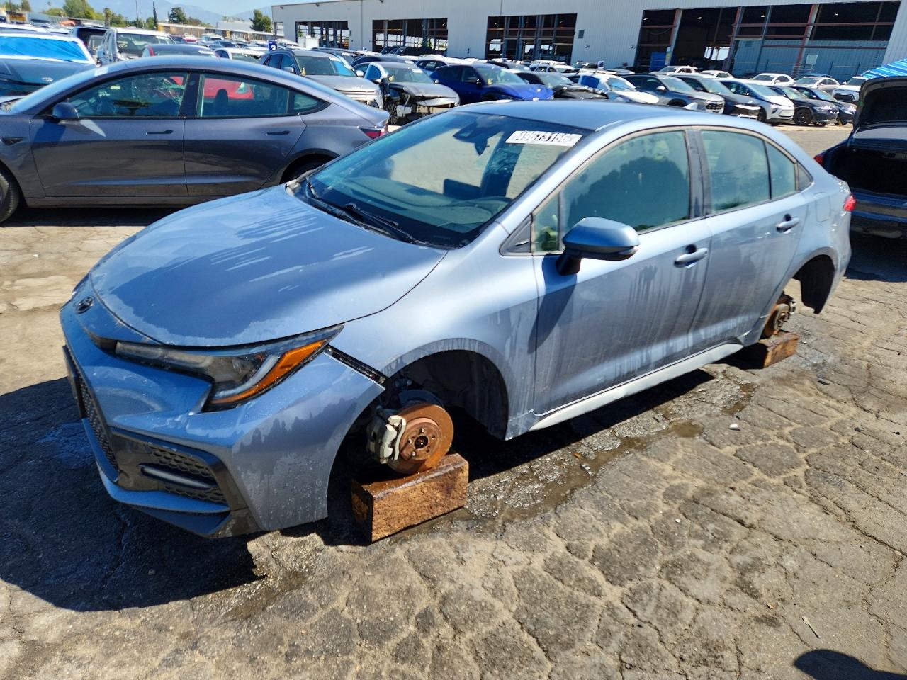 Salvage Toyota Corolla Image