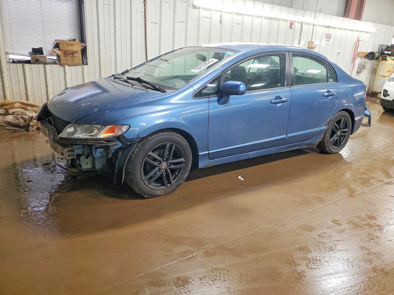 Salvage Honda Civic Image