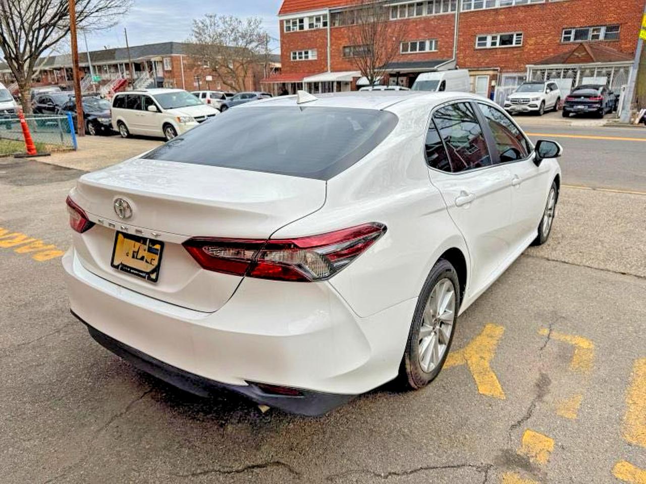 Toyota Camry Le