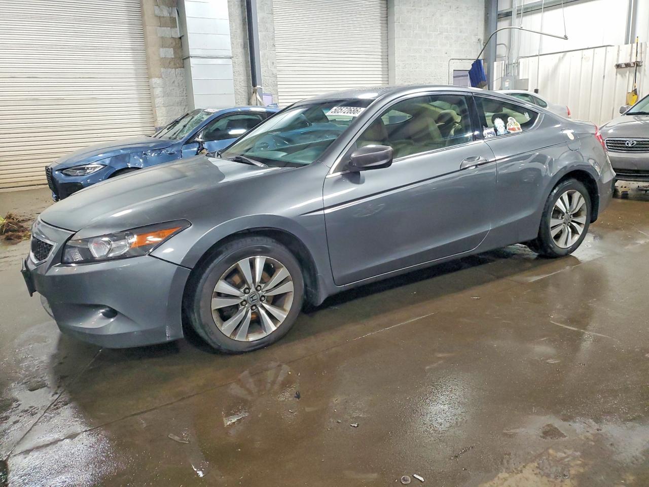 Salvage Honda Accord Image
