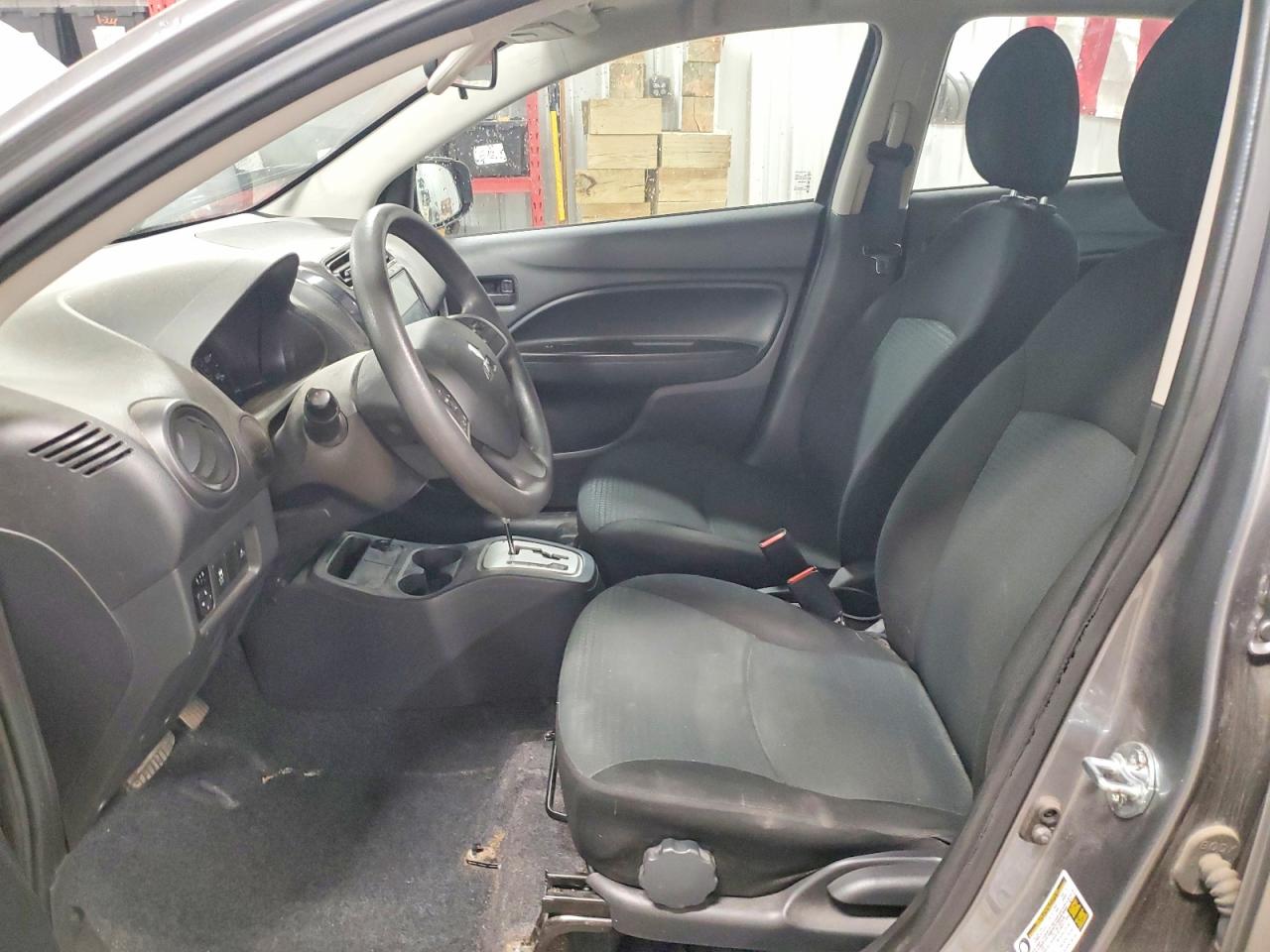Mitsubishi Mirage G4 Es