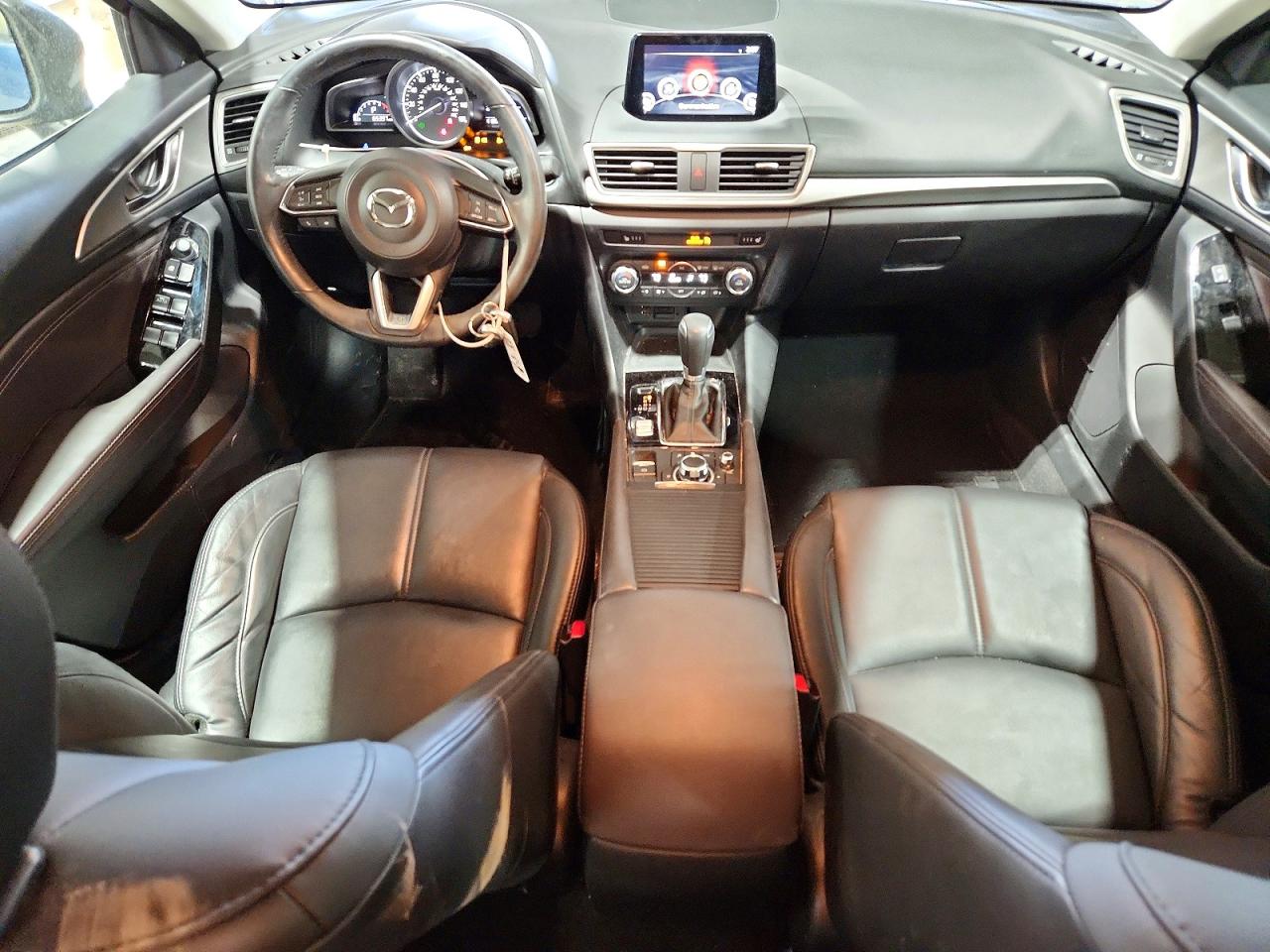 Mazda 3 Touring