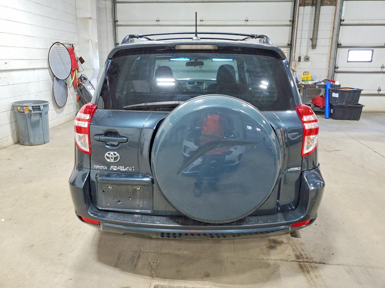 Toyota RAV4 Base