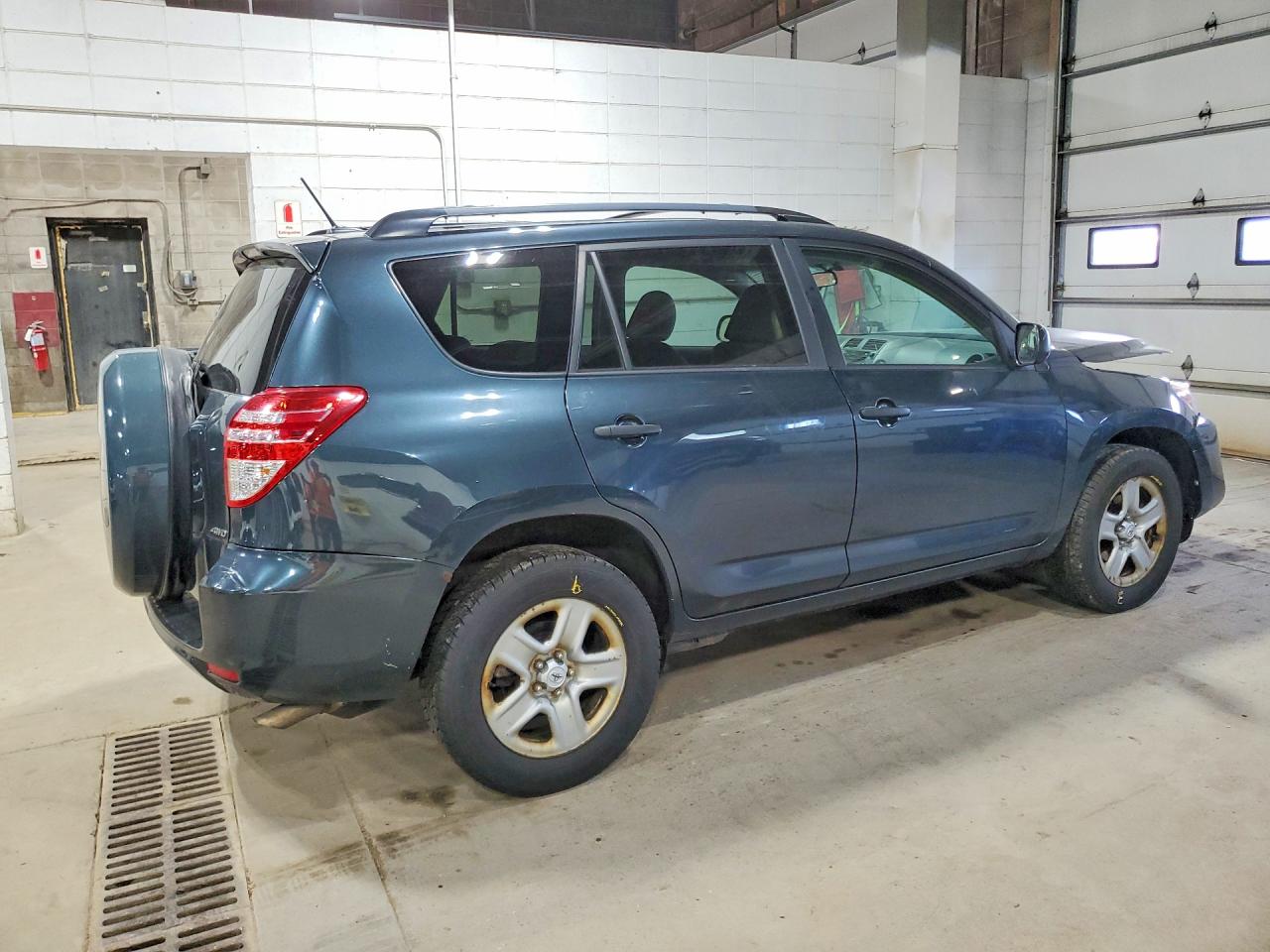 Toyota RAV4 Base