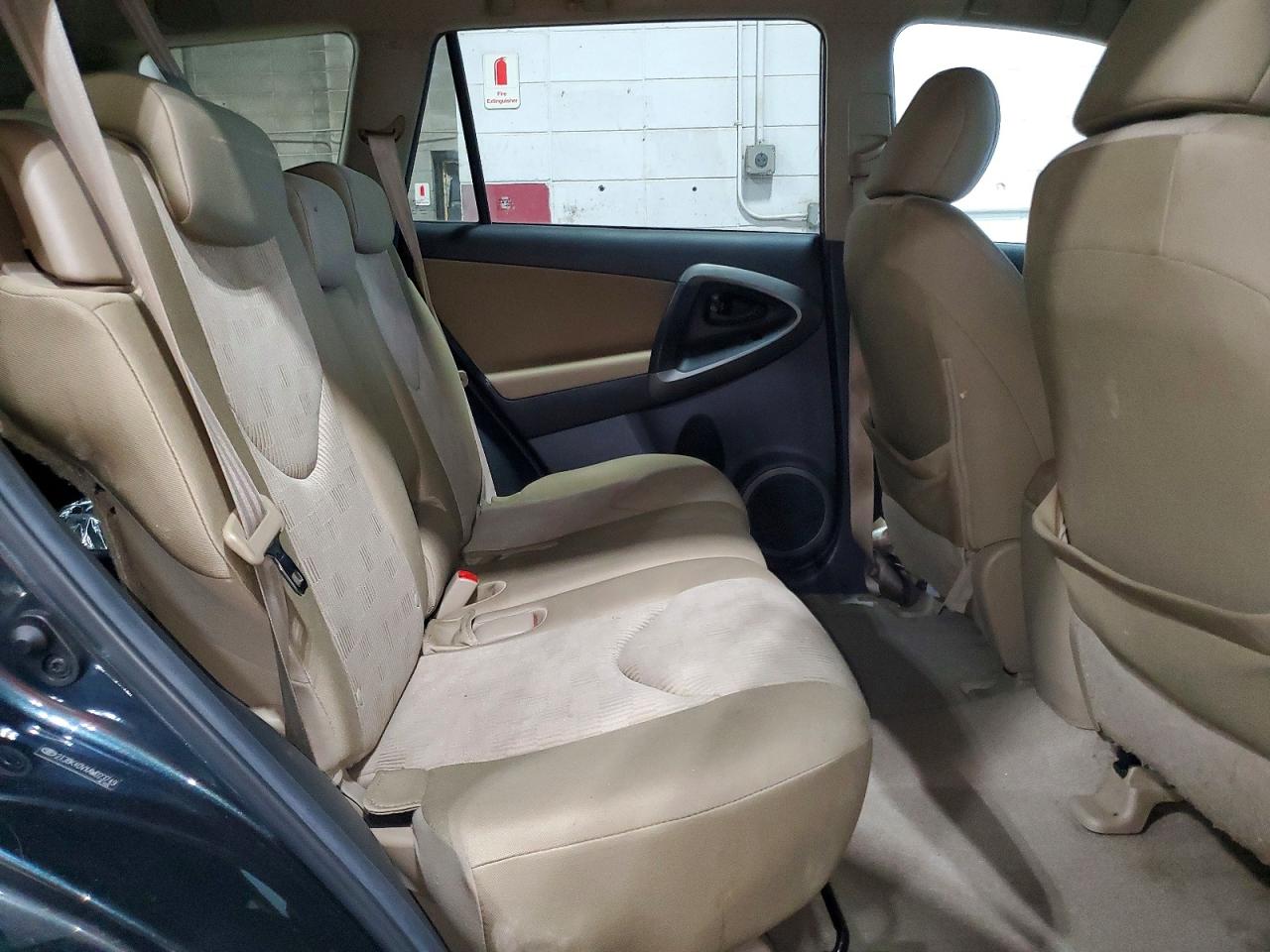 Toyota RAV4 Base