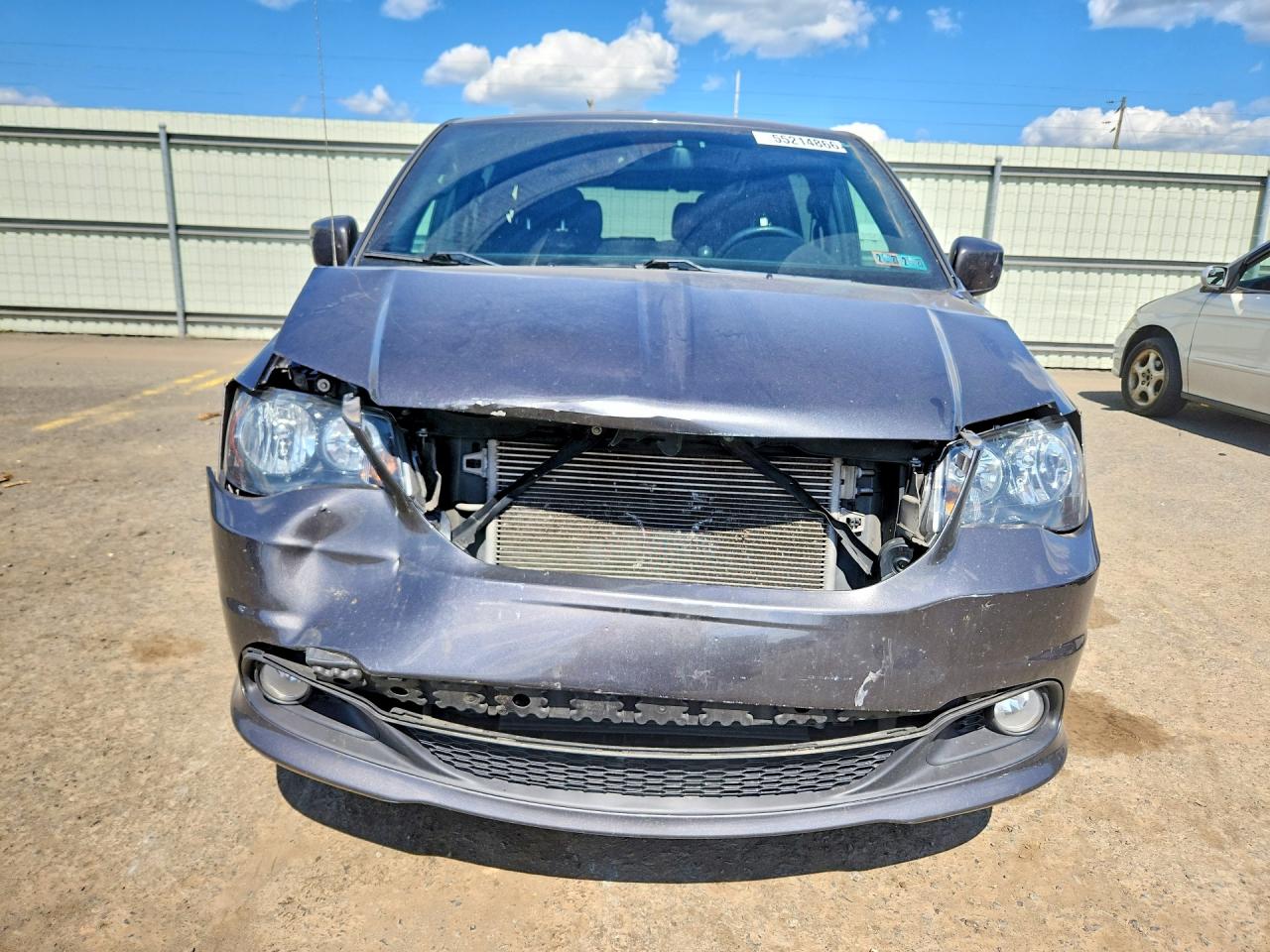 Dodge Caravan Sxt