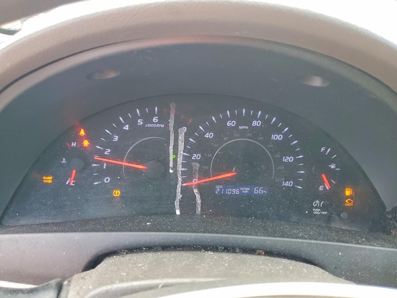 Toyota Camry Le