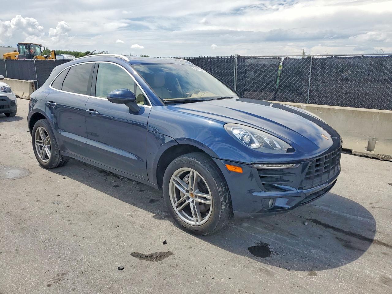 Porsche Macan S