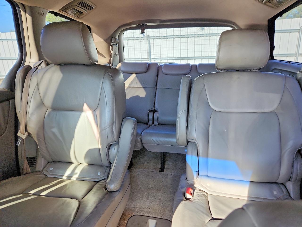 Toyota Sienna Xle 7 Passenger