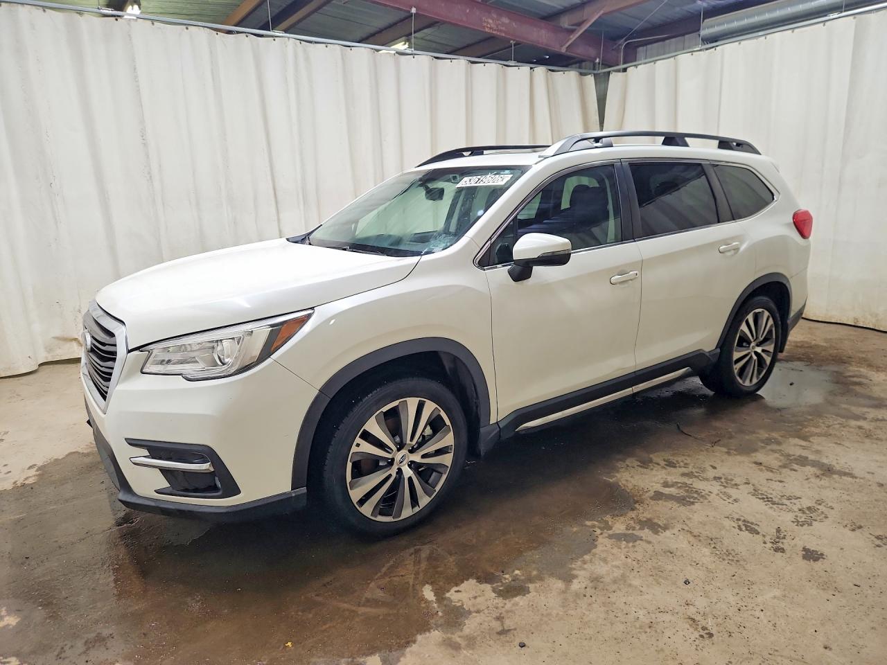 Salvage Subaru Ascent Image