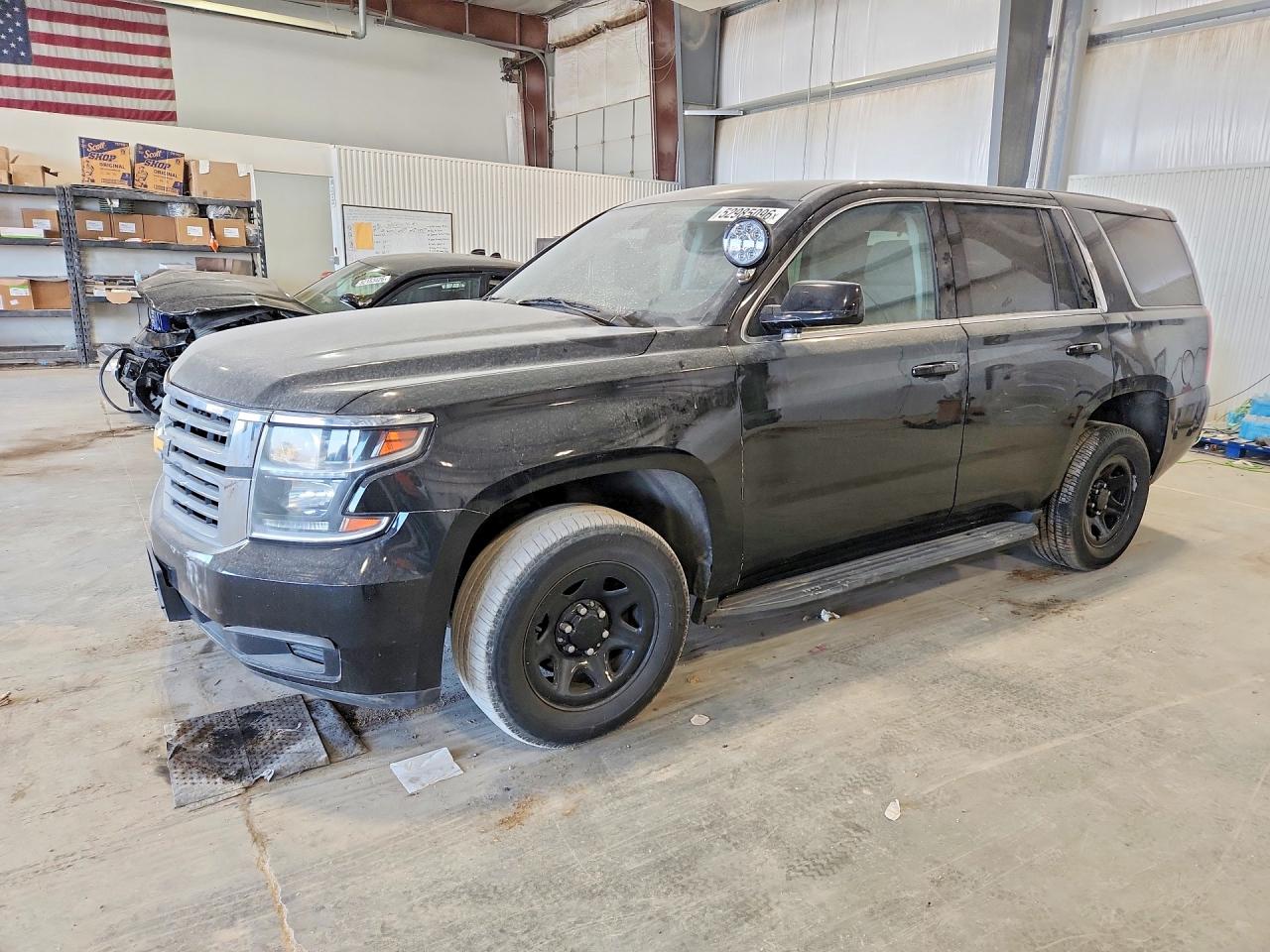 Salvage Chevrolet Tahoe Image