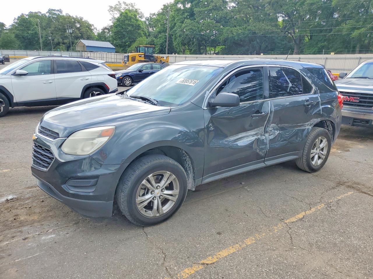 Salvage Chevrolet Equinox Image
