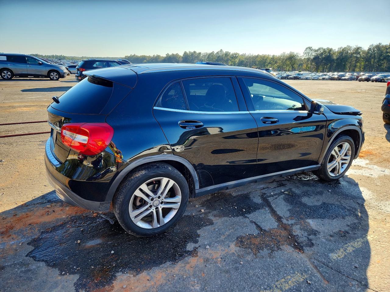 Mercedes-Benz GLA 250