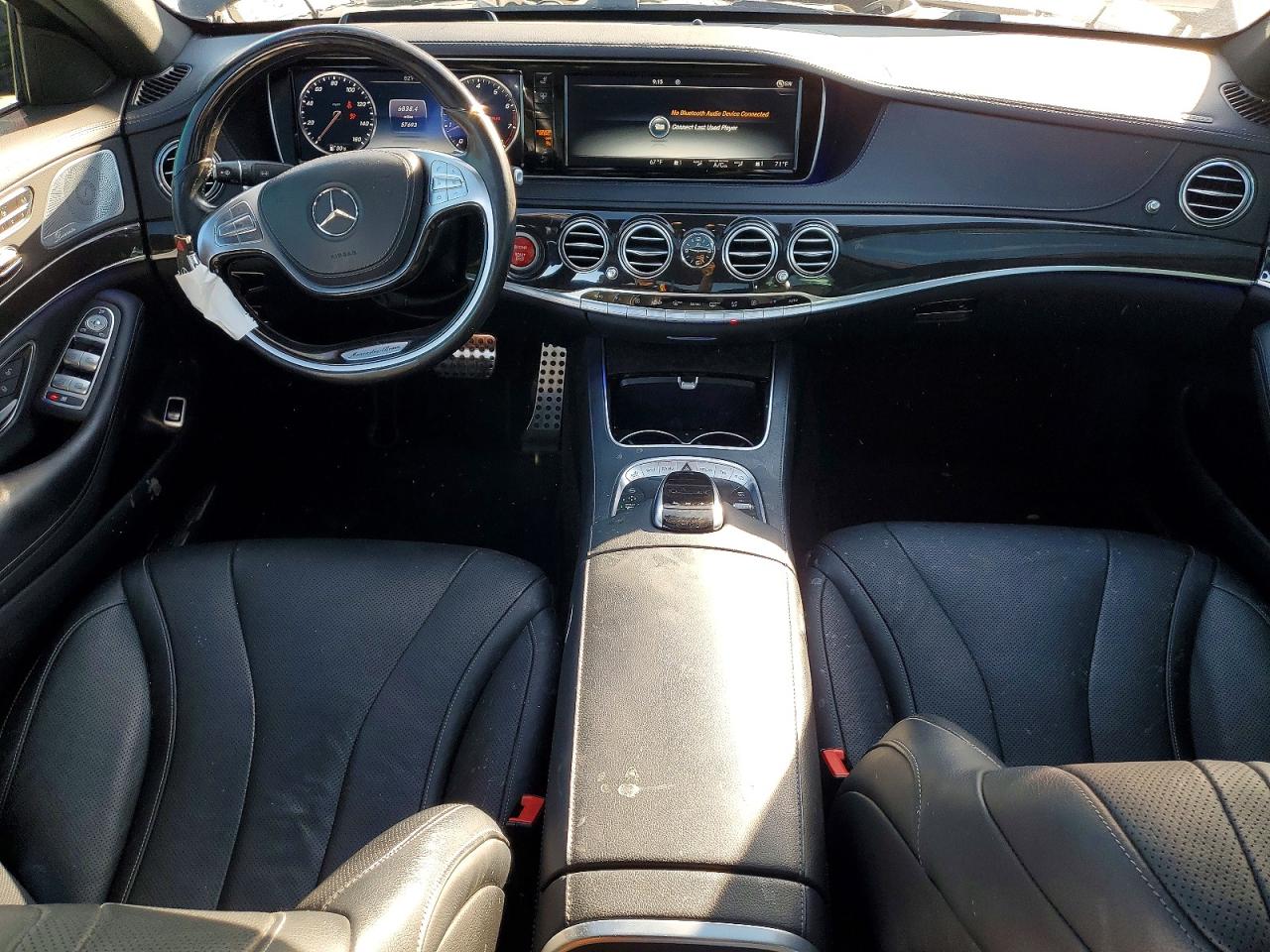 Mercedes-Benz S-Class 550