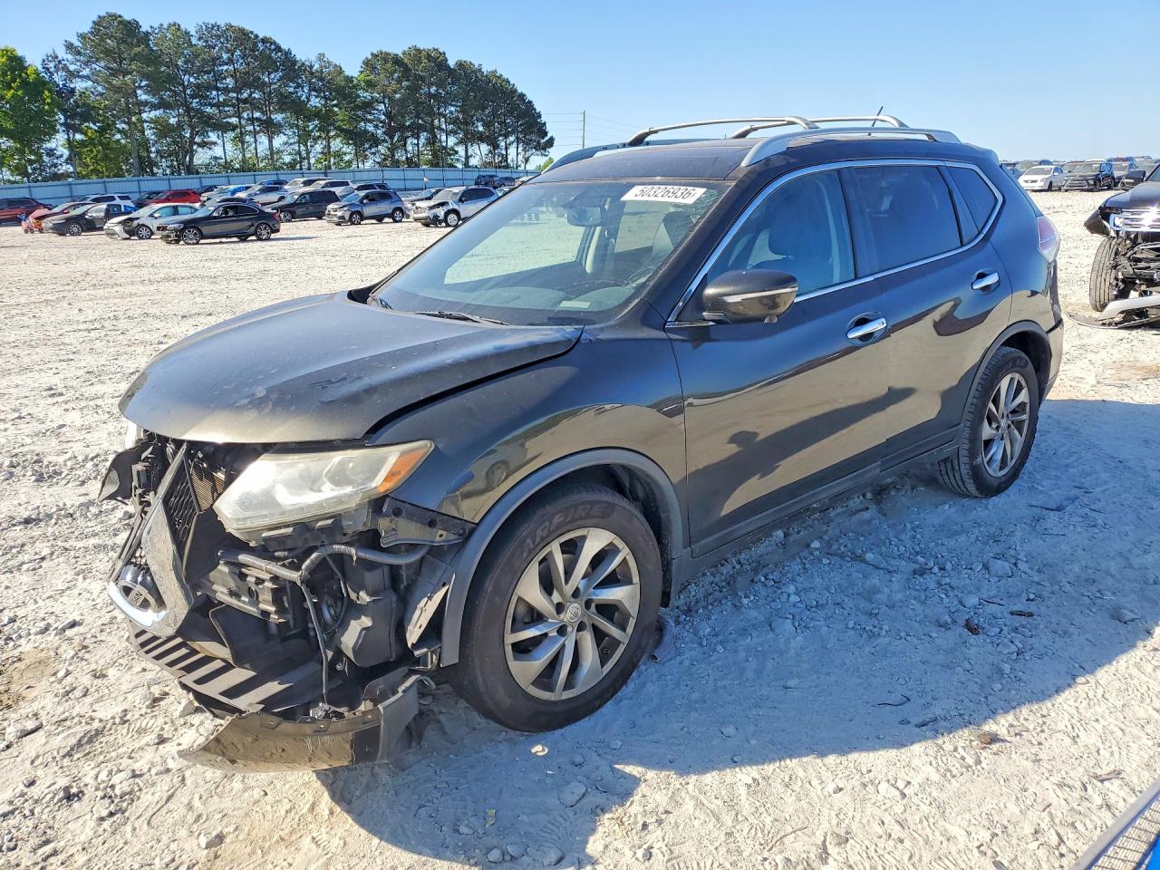 Salvage Nissan Rogue Image