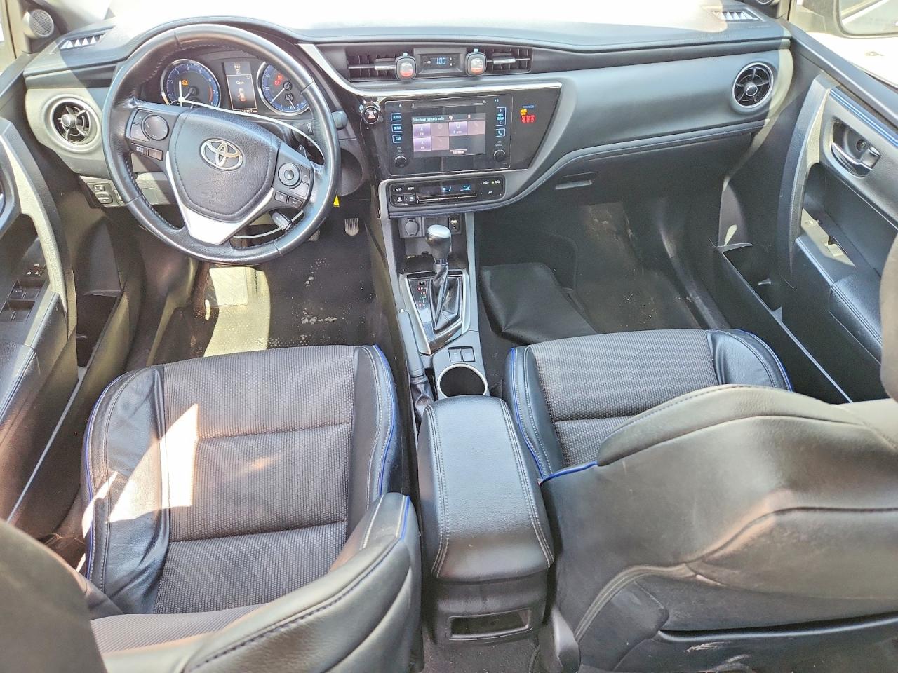 Toyota Corolla Se