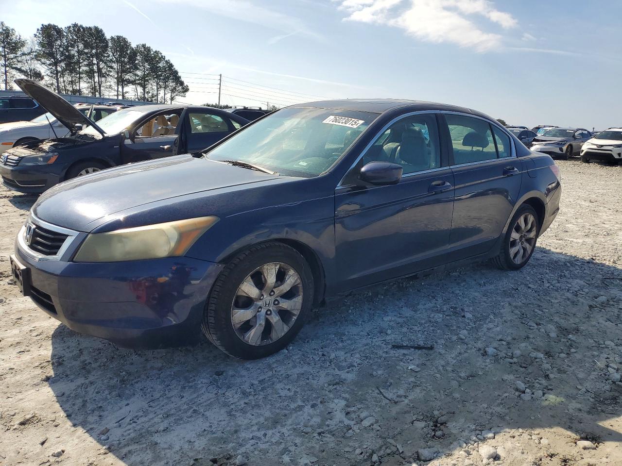 Salvage Honda Accord Image