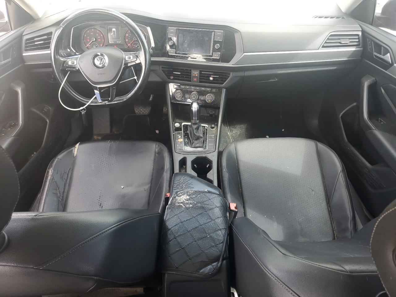 Volkswagen Jetta S