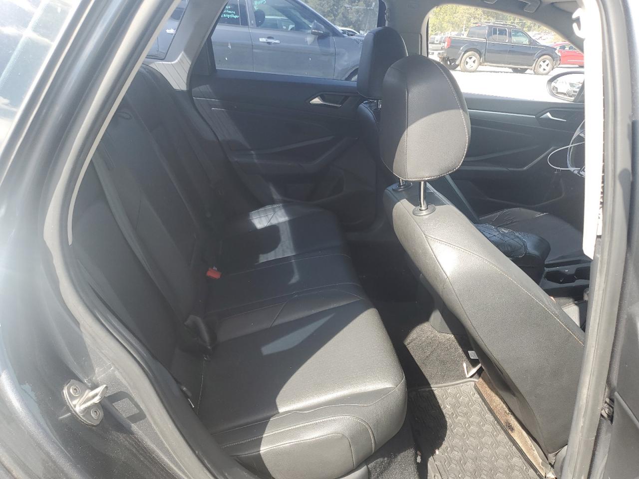 Volkswagen Jetta S
