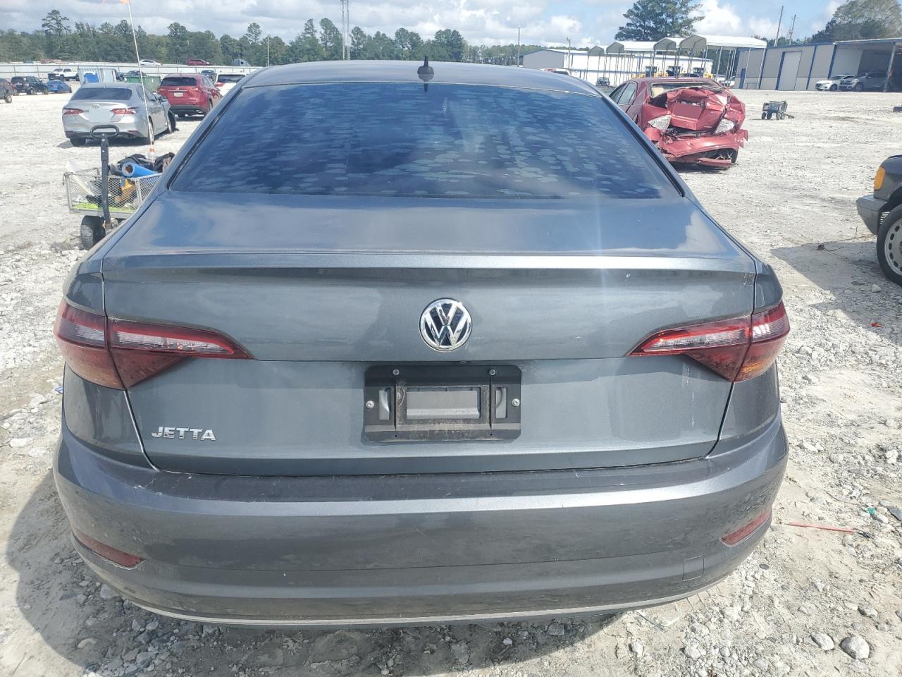 Volkswagen Jetta S