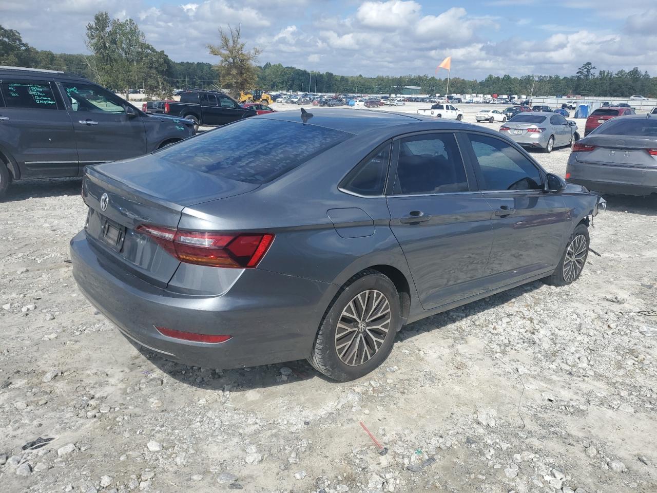 Volkswagen Jetta S