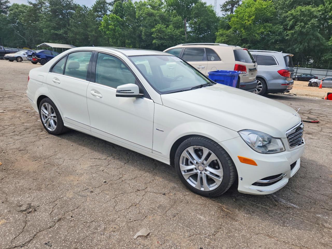 Mercedes-Benz C-Class 250
