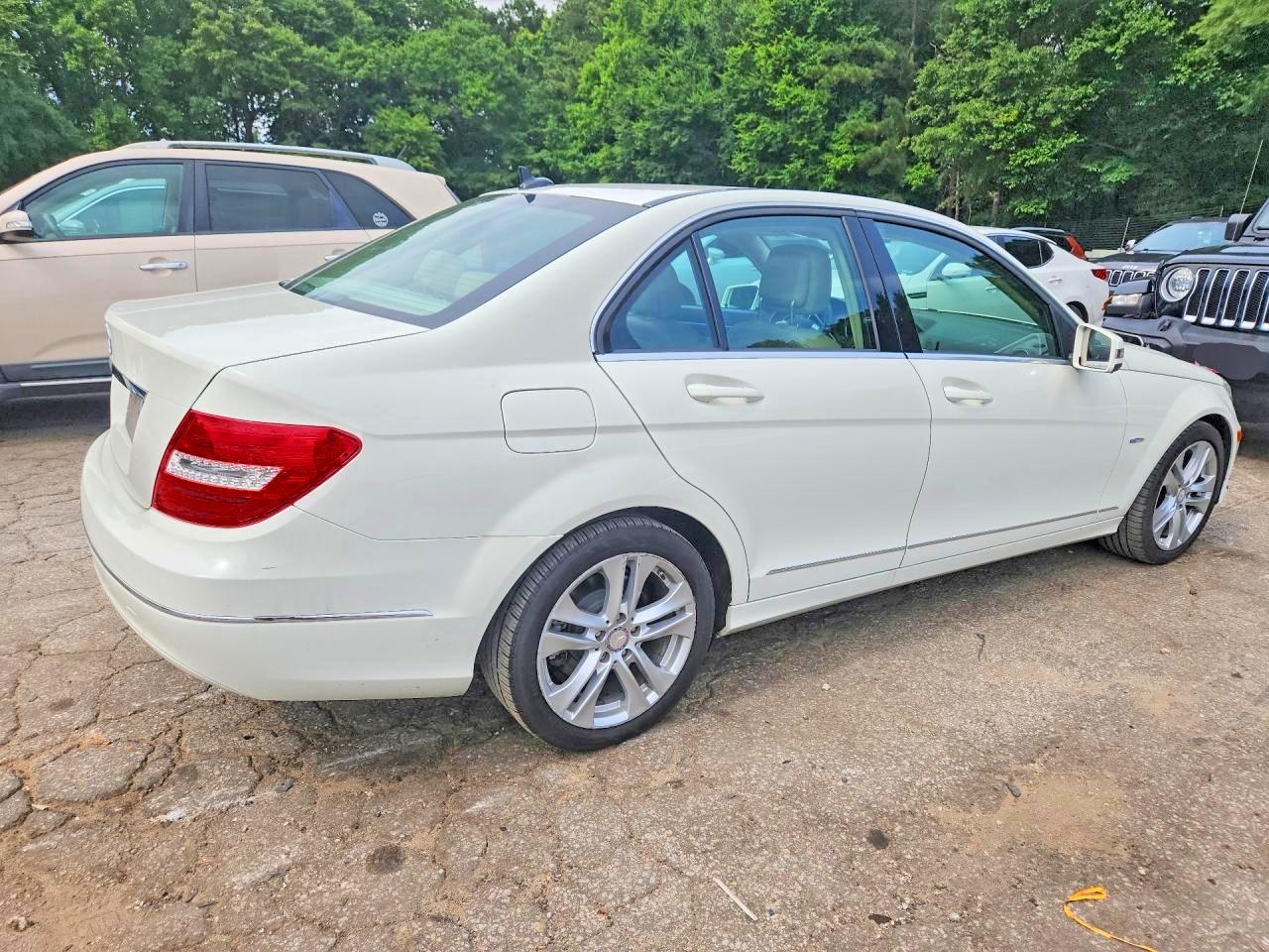 Mercedes-Benz C-Class 250