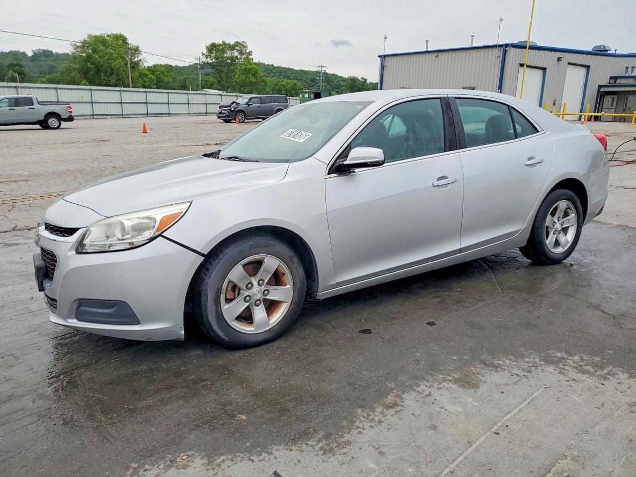 Salvage Chevrolet Malibu Image