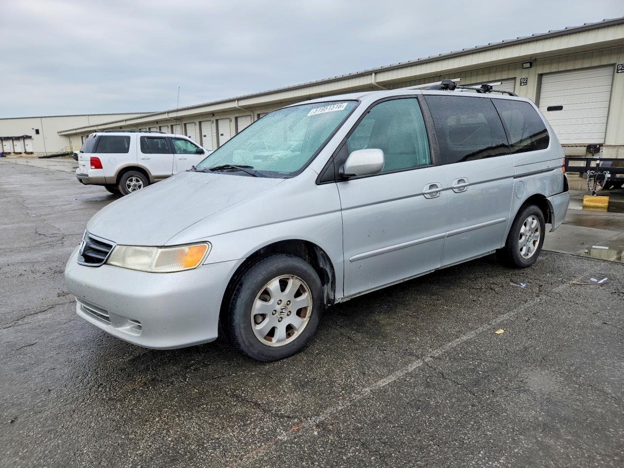 Salvage Honda Odyssey Image