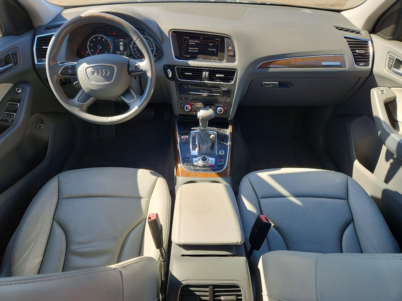 Audi Q5 Premium