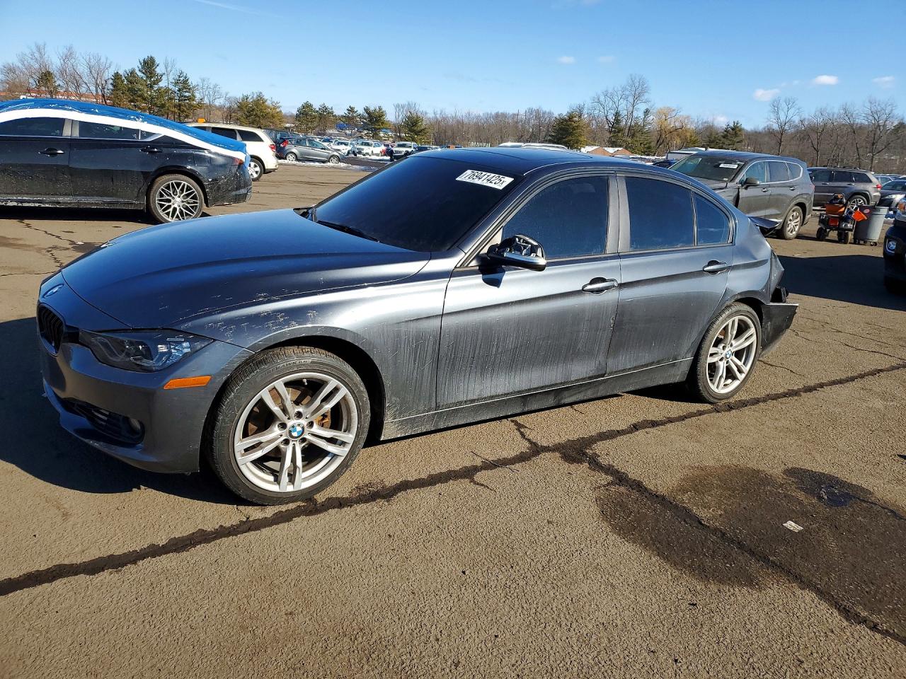 Salvage BMW 3 Series Image
