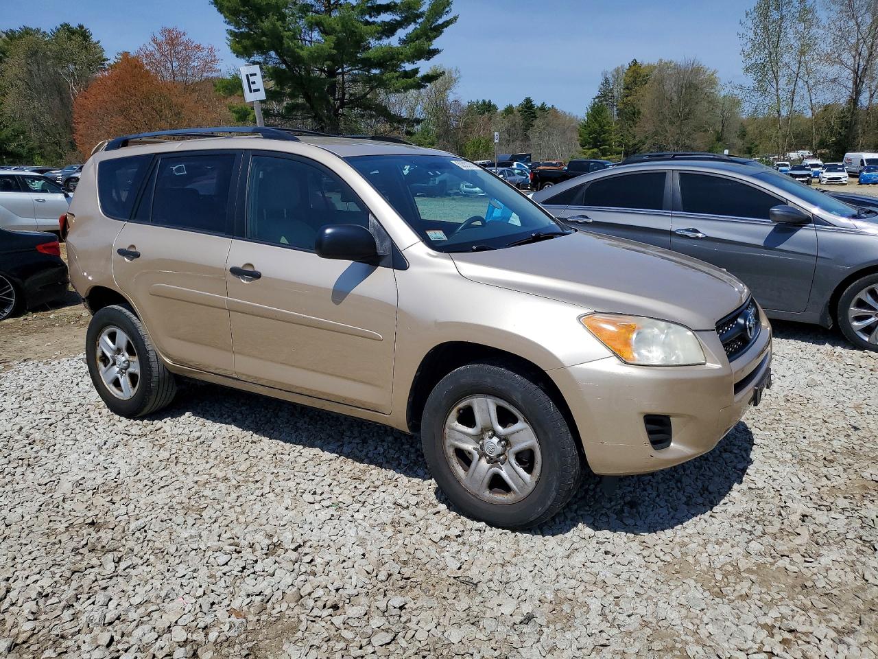 Toyota RAV4 Base