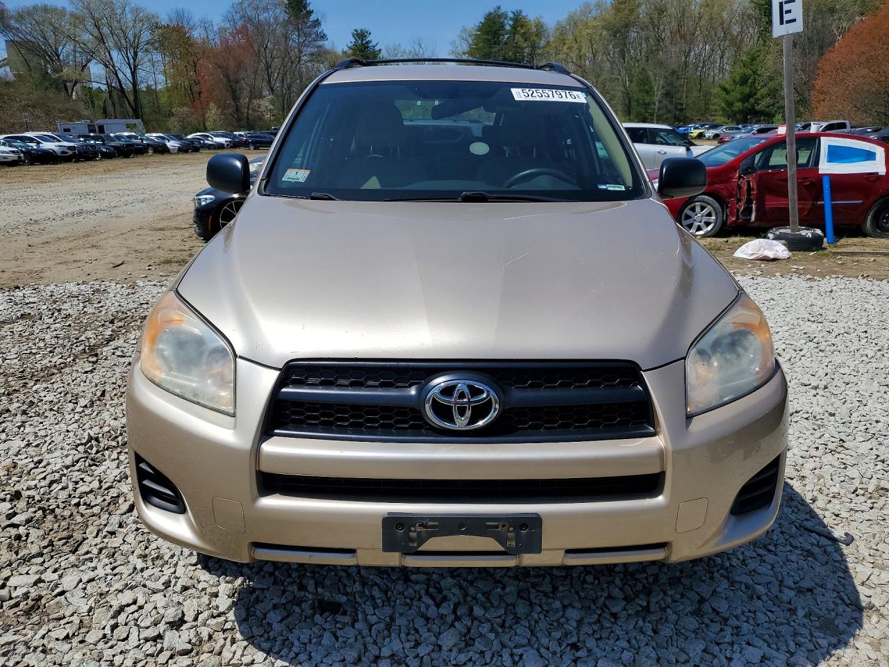 Toyota RAV4 Base