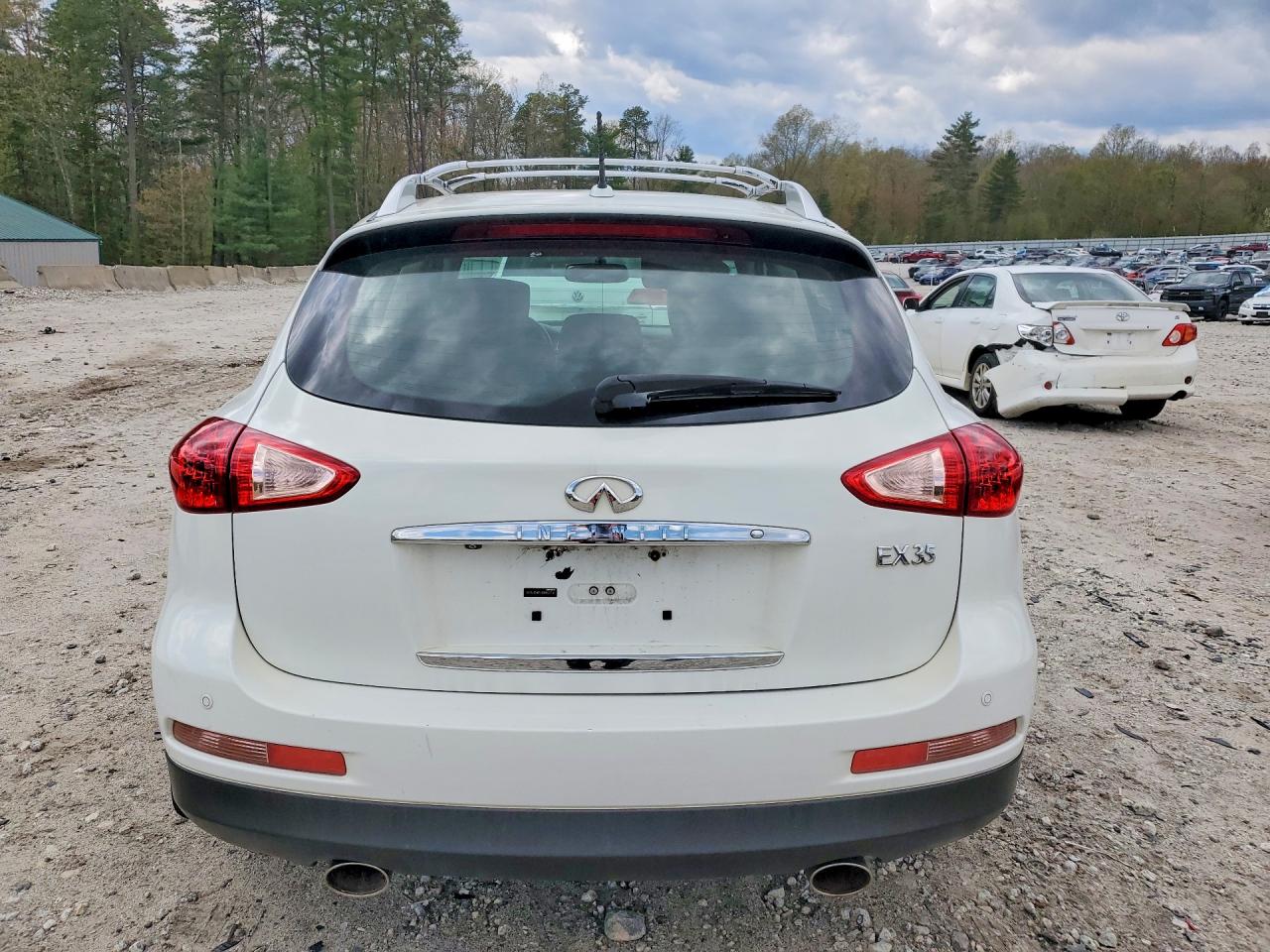 INFINITI Ex Base