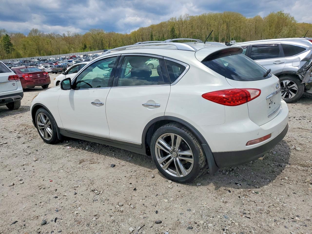 INFINITI Ex Base