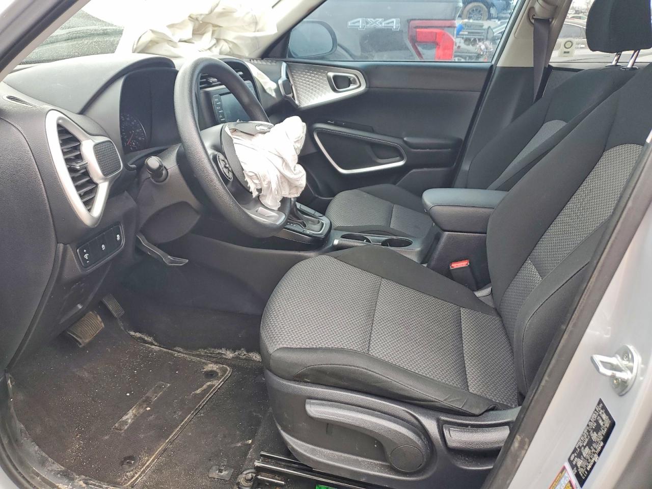 Kia Soul Lx