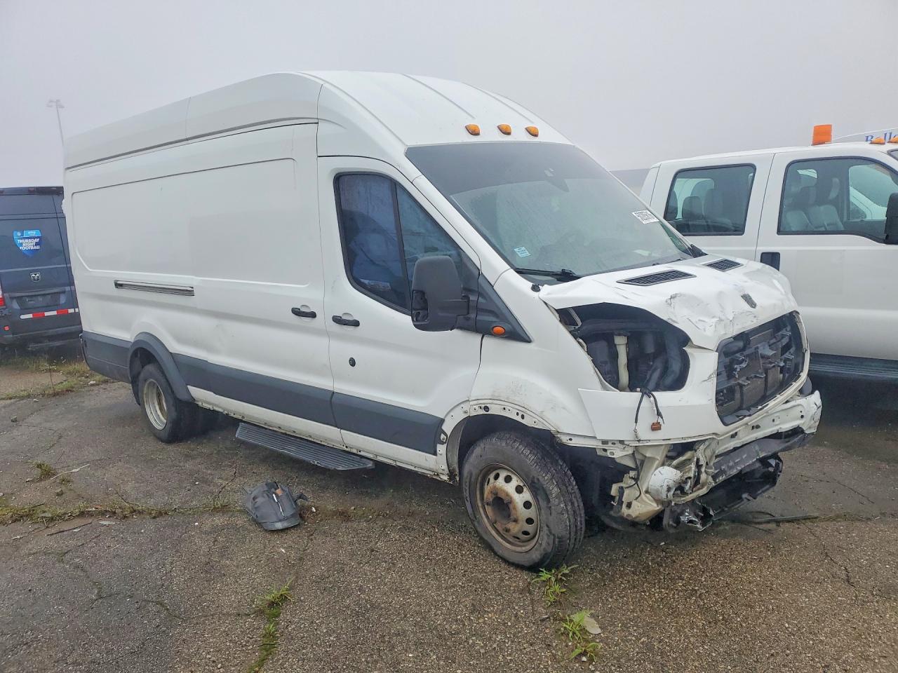 Ford Transit T-350