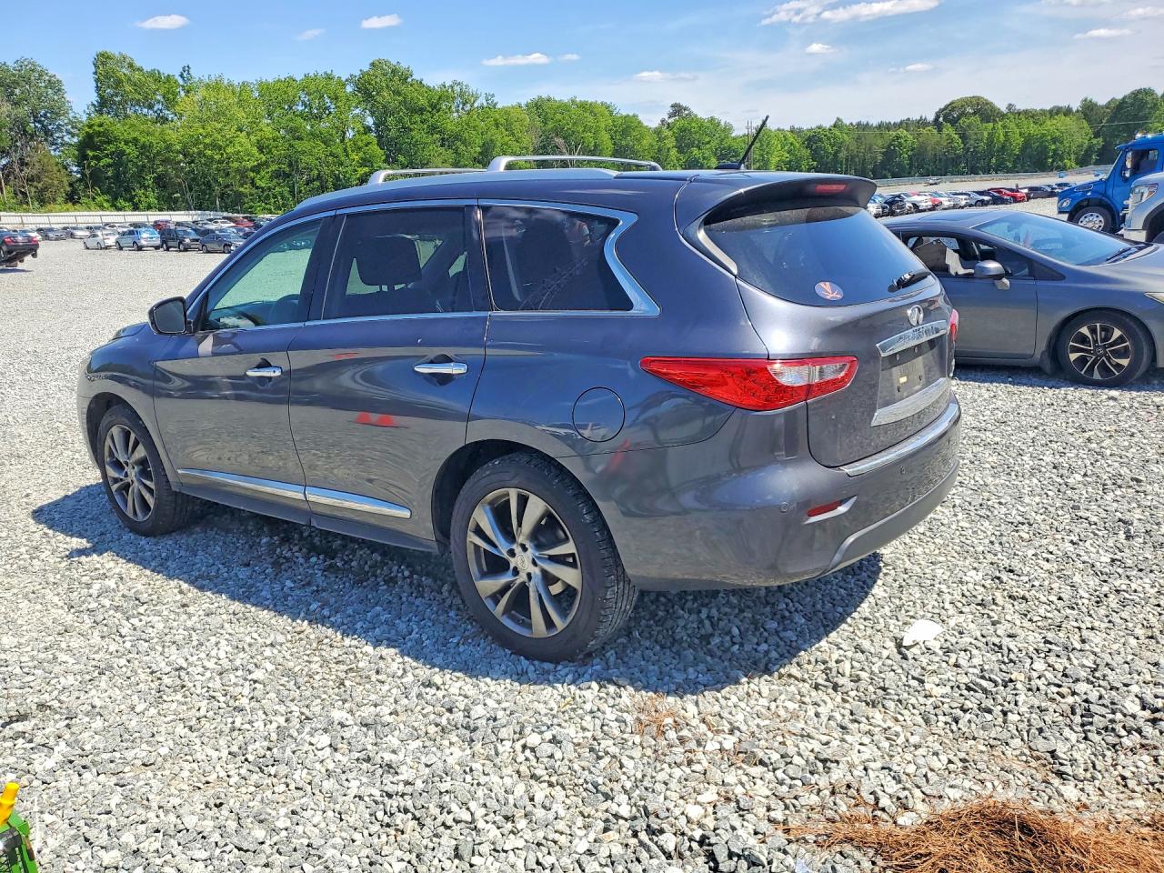 INFINITI JX35 Base